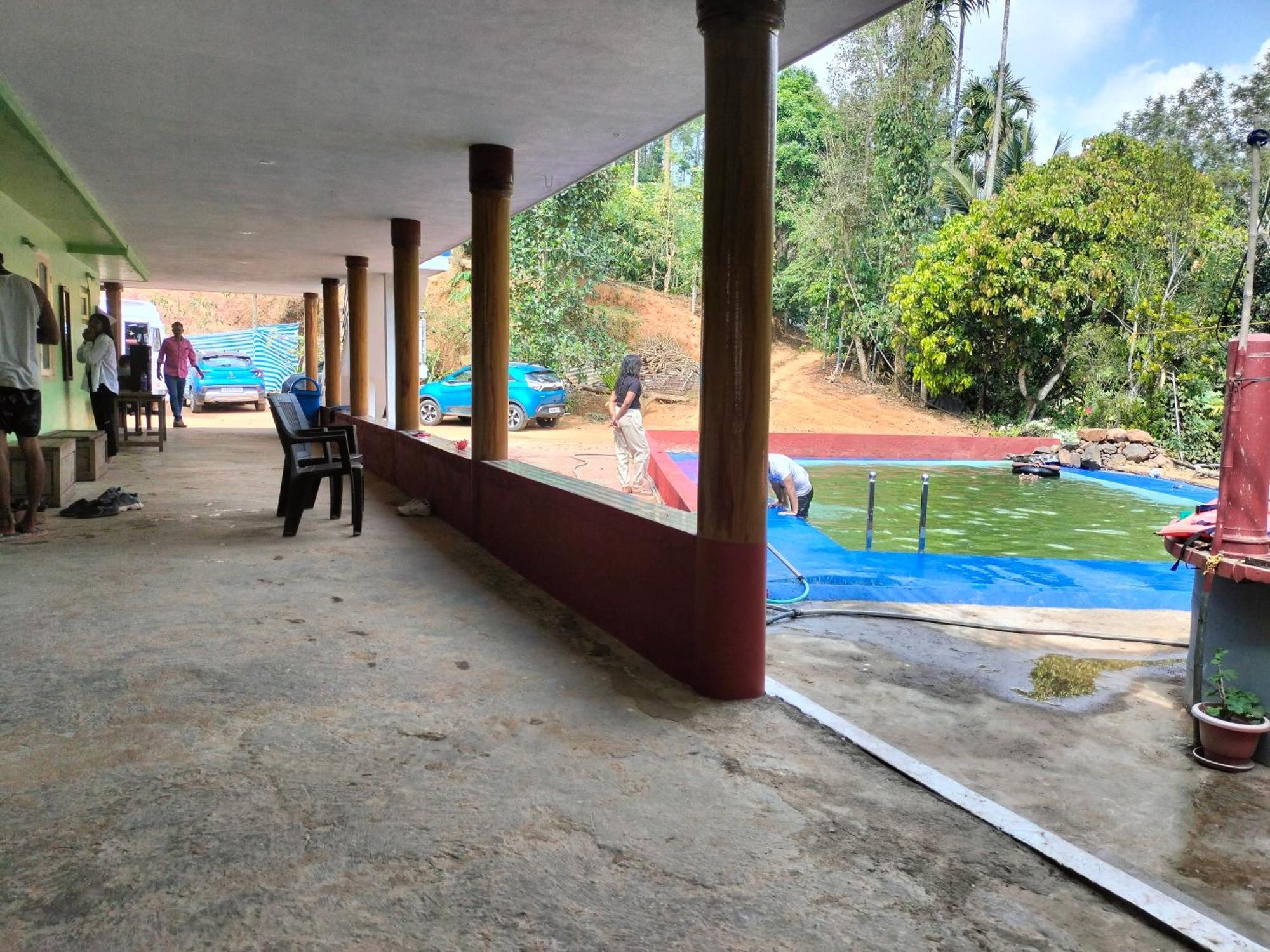 Sambrama Wood House Villa Madikeri Eksteriør billede